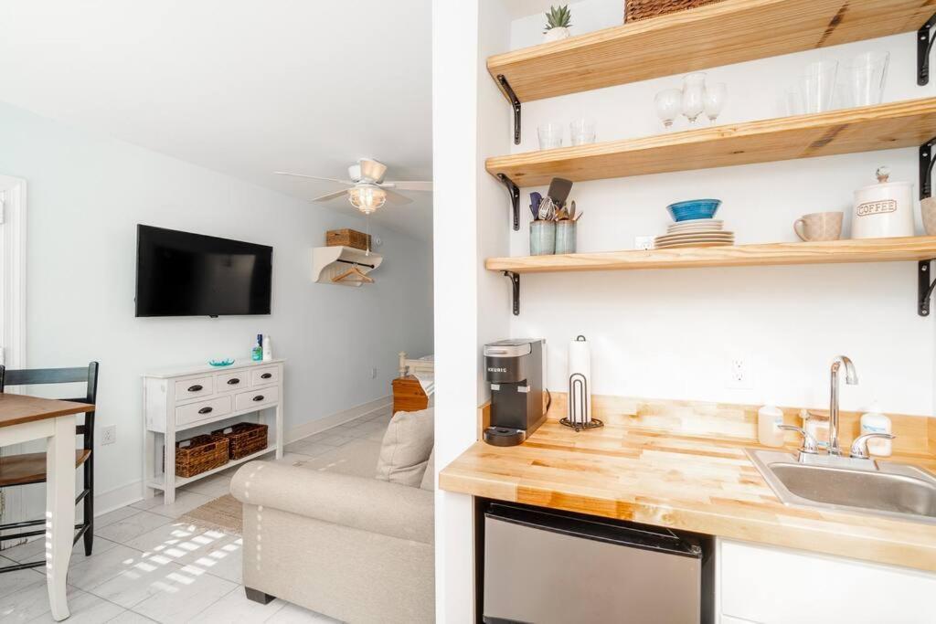 Why Knot Getaway...Rooftop With Waterview! Unit D Beaufort Exterior foto